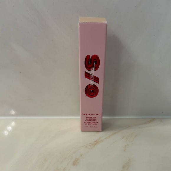 ONE/SIZE Liquid Concealer - Picture 4 of 4